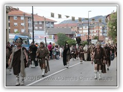 2015 GuerrasCantabras desfile general CANTABROS (65)